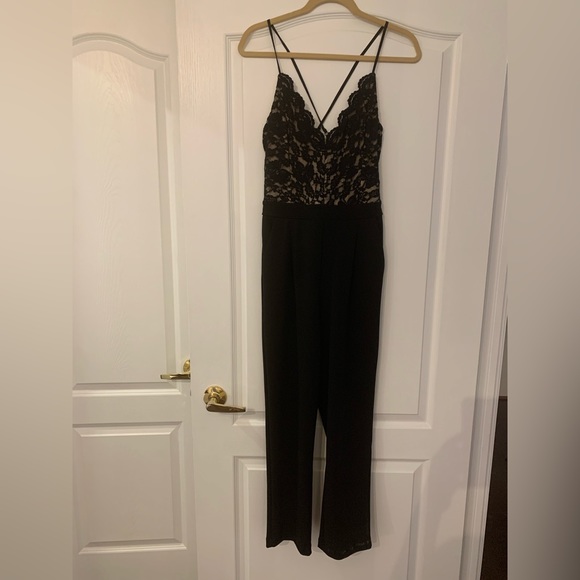 Express ankle-length black jumpsuit - Picture 4 of 6